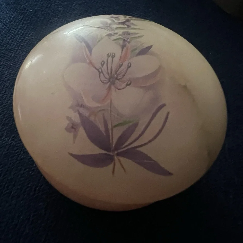 Vintage Peach‎ Alabaster Trinket Box Floral Hinged Jewelry Box 1.75